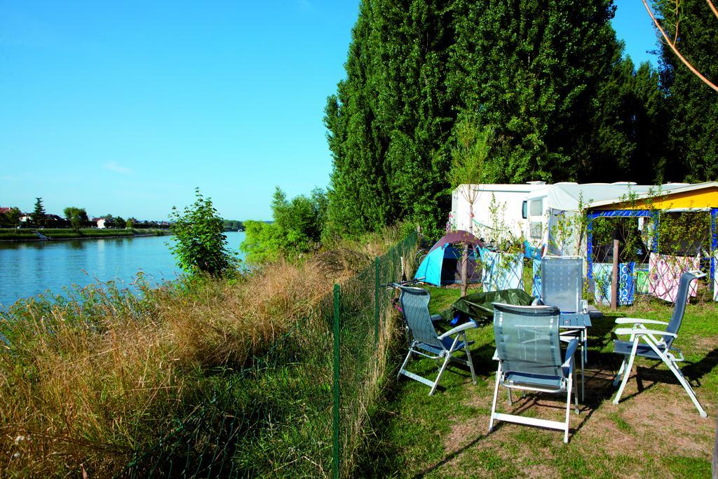 Camping International De Maisons-Laffitte Hotell Eksteriør bilde